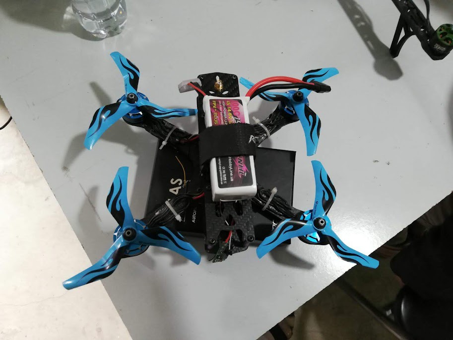 30652252_1688815061167893_4191785521371938816_n